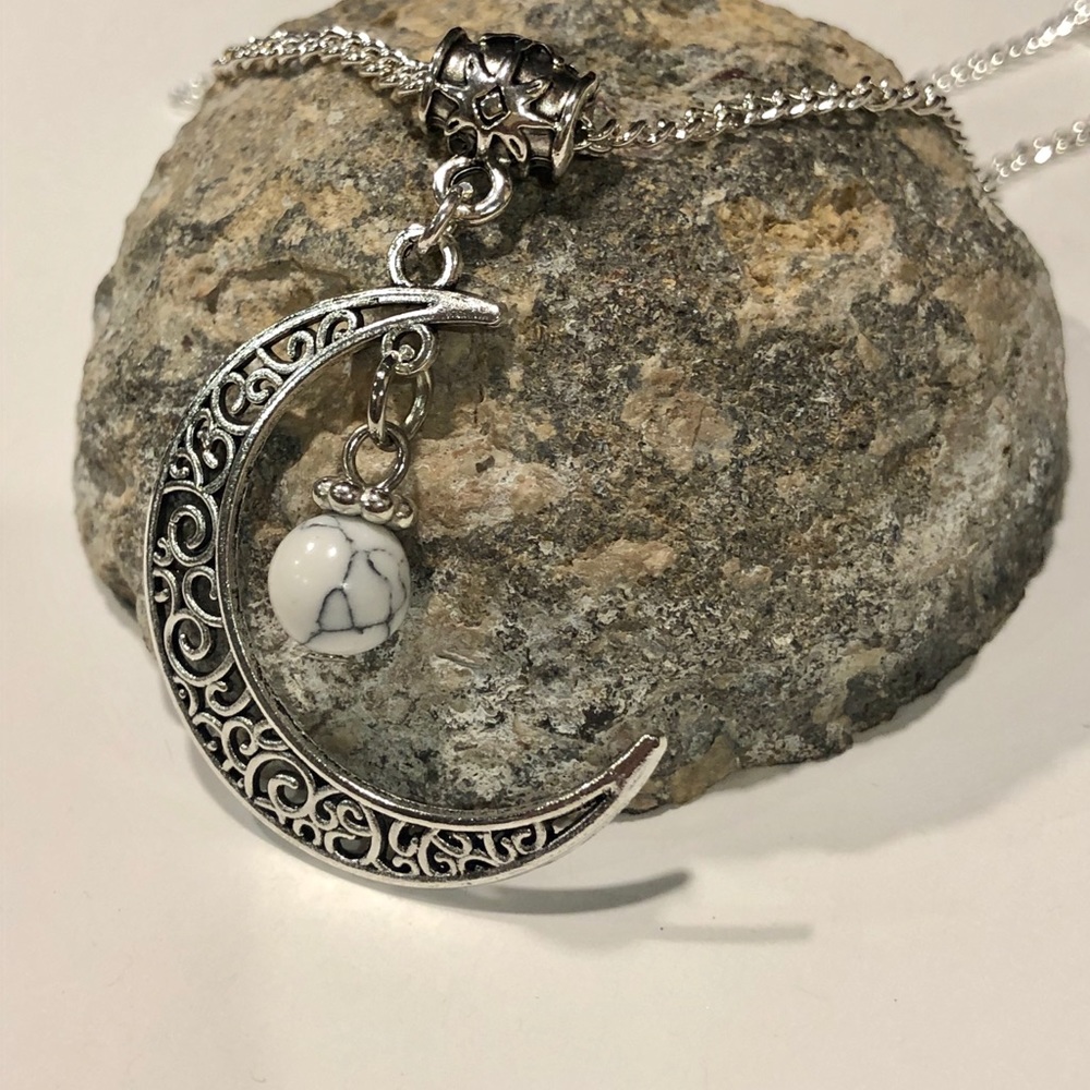 Moon Necklace - Picture 5 of 8